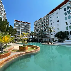 1014-2-4-departamento-pacifika-vista-la-marina.mazatlan-hotels.com/